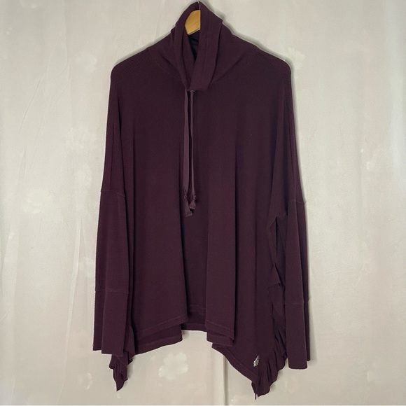 Free People Movement Come Closer oversized top maroon burgundy Large - Picture 1 of 5